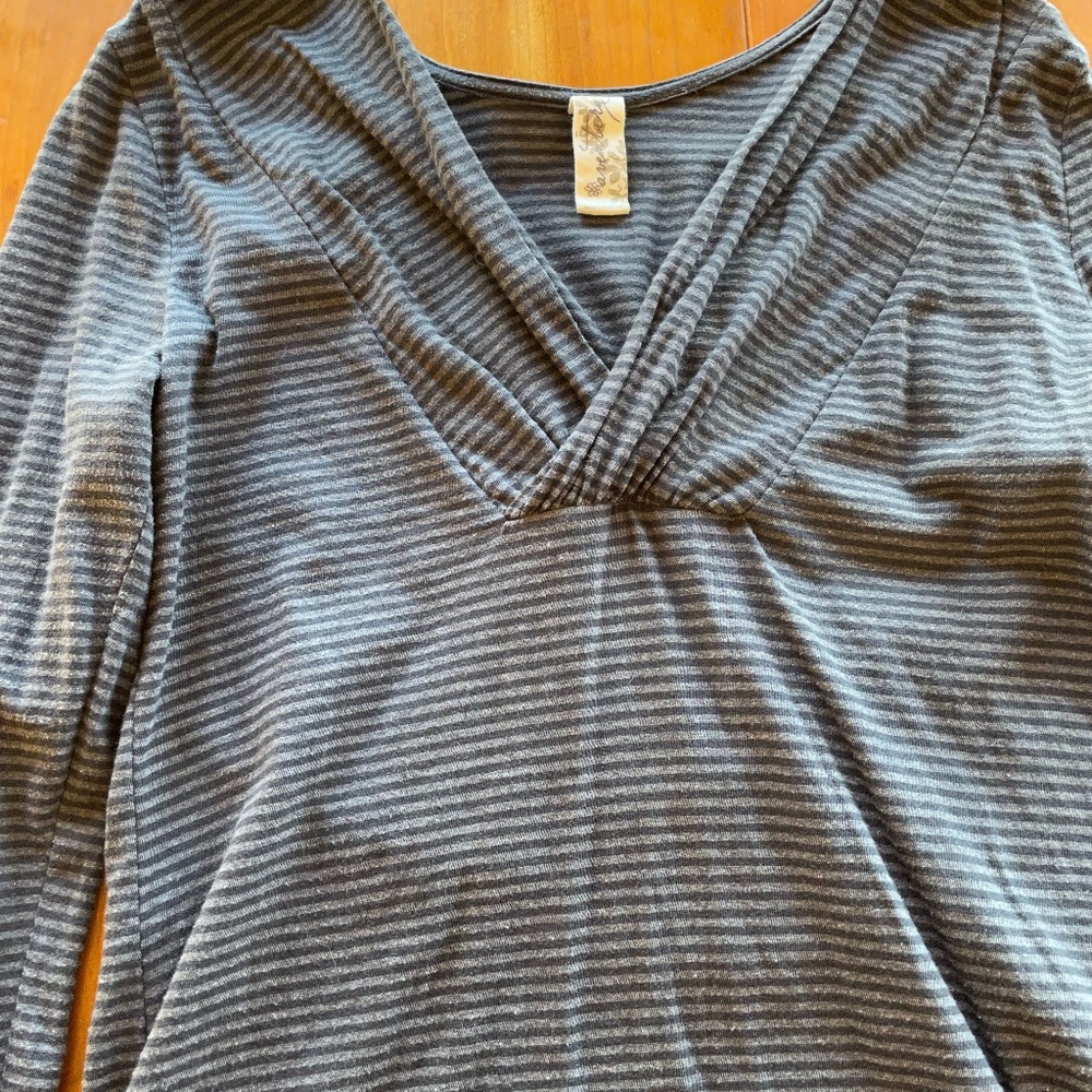 Aventura long sleeve top